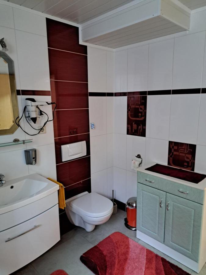 Ferienwohnung Haus Trojer Matrei in Osttirol Exterior foto